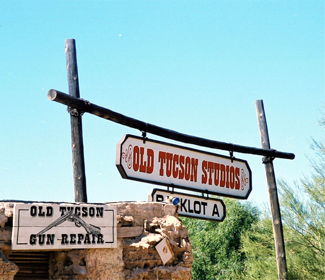Old Tucson Studios sign