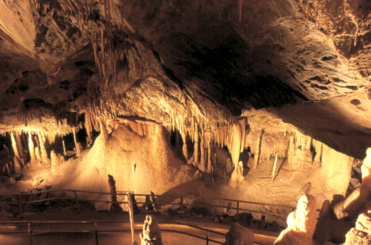 Kartchner Caverns 3 The Throne Room